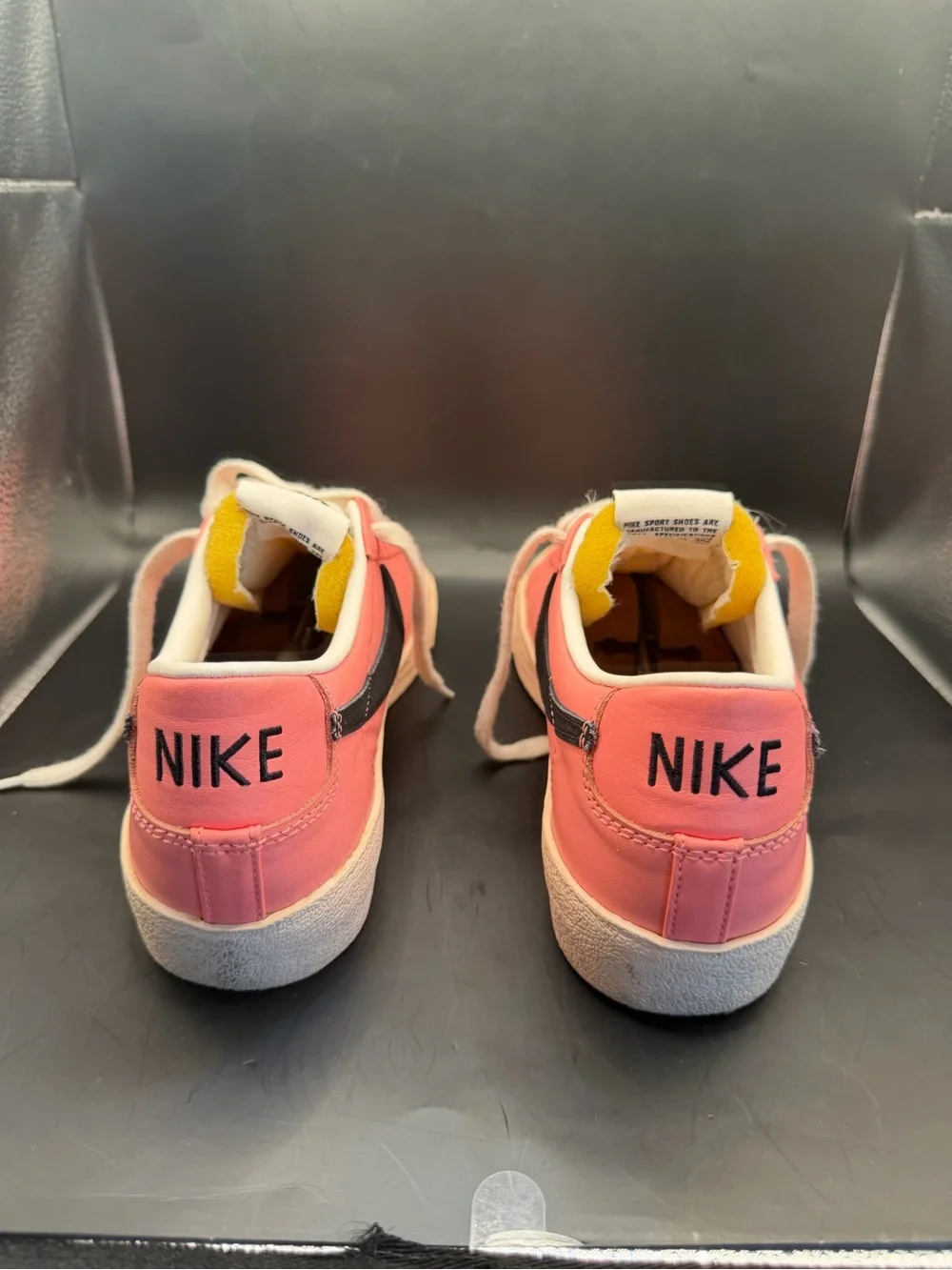 Nike Blazer Low ‘77 Essential Pink Foam/Black Sneakers Women’s Size 10
